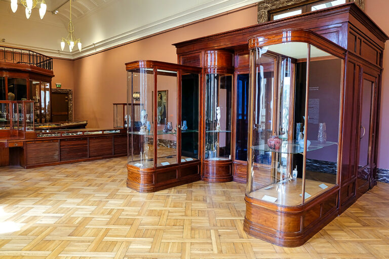 Vídeo de la tienda de lujo de Wolfers Frères en Bruselas