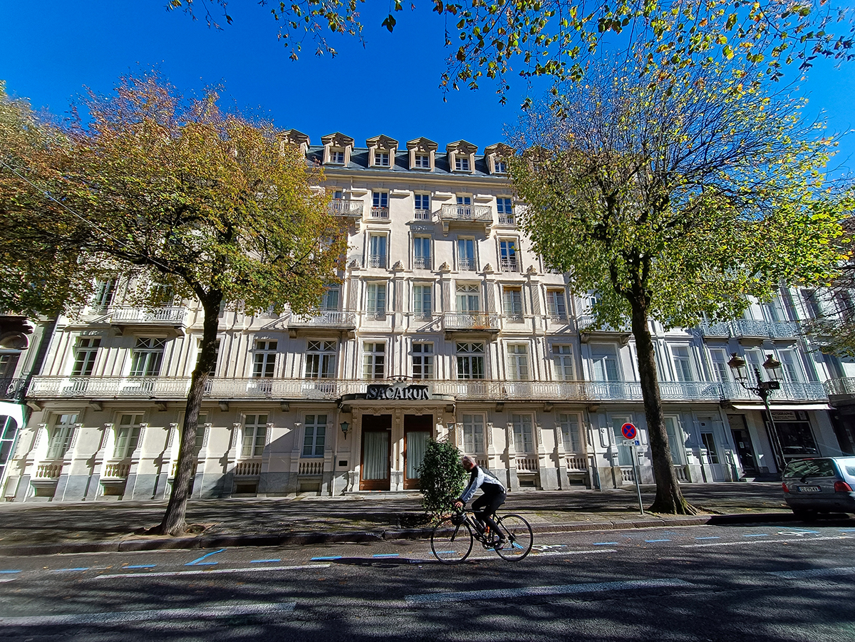 Hotel Sacaron