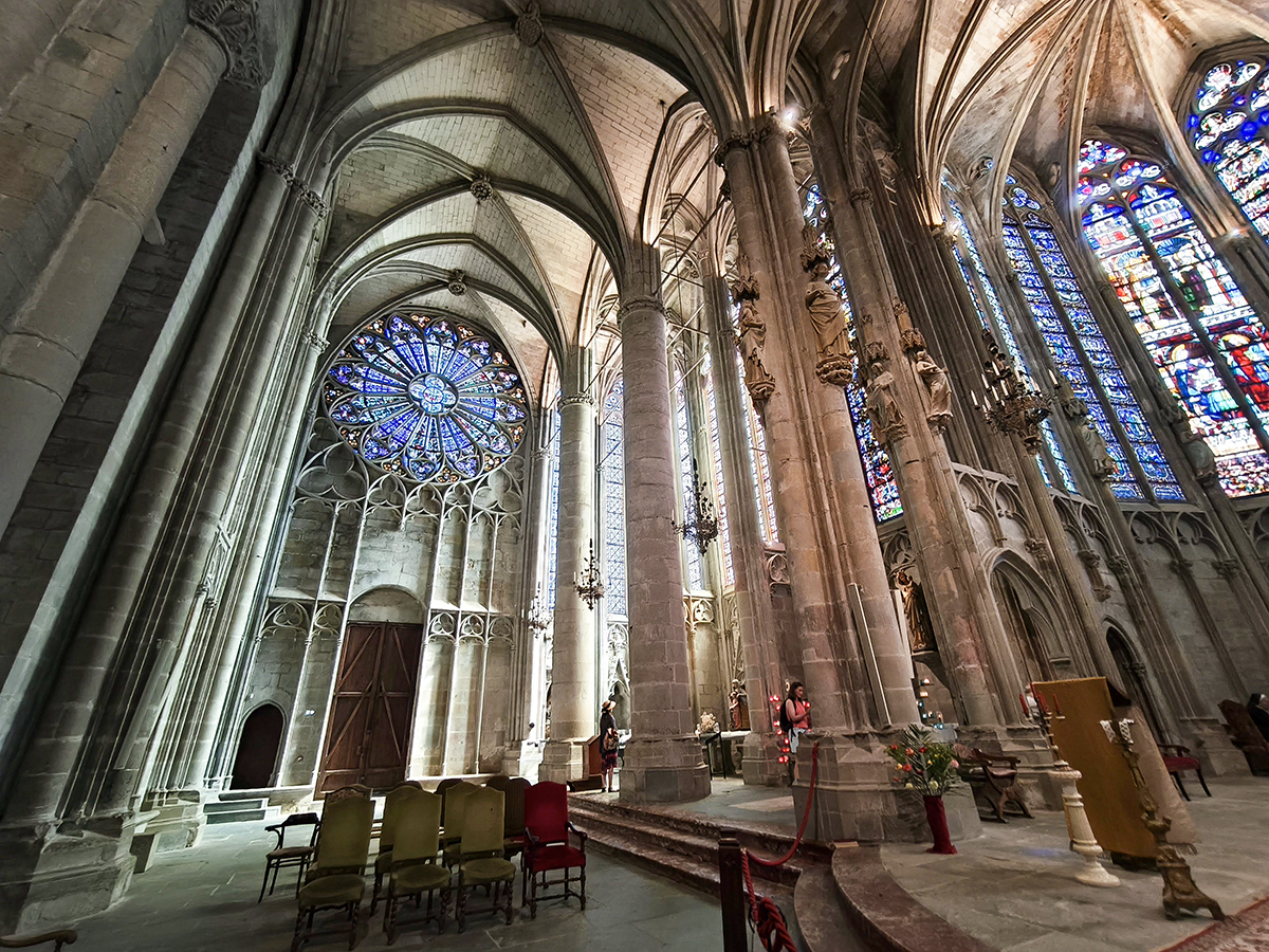 CARCASSONE_ROSETON IGLESIA